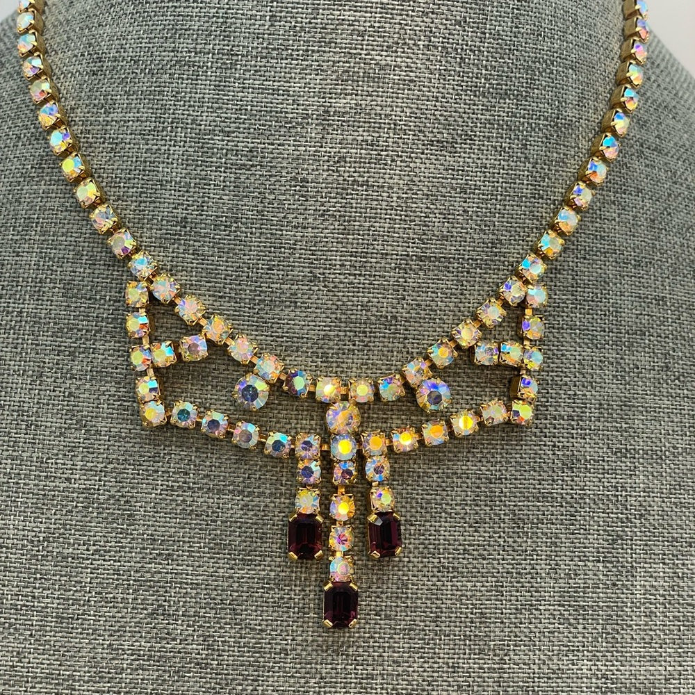 Elegant Gold and Purple Necklace